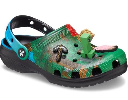 Fra strand til byliv &ndash; Crocs er blitt en del av hverdagen i Norge